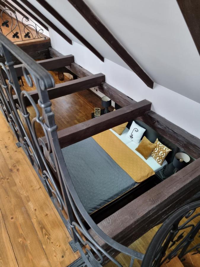 Galerie Vila Lucia 5 -Loft Apartman Plzen Ngoại thất bức ảnh