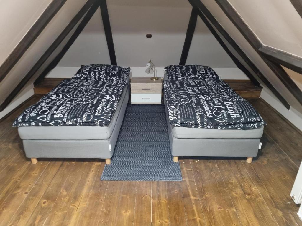 Galerie Vila Lucia 5 -Loft Apartman Plzen Ngoại thất bức ảnh
